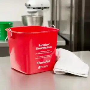 Almacenamiento | Insertos | Cubeta Sanitizante Kleen-Pail Roja San Jamar | Edecomercial